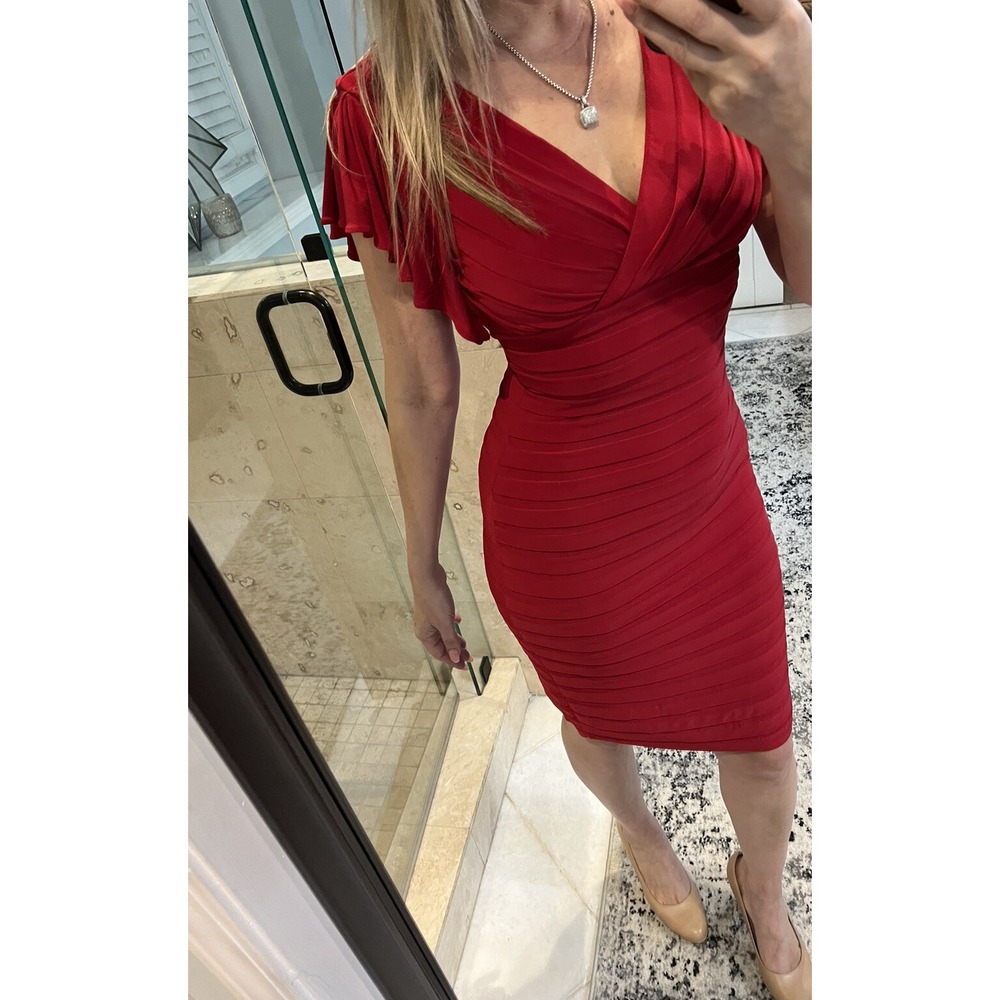 Adrianna Papell Red Tiered Pleated Bodycon Cocktail Dress 4 RN 59782